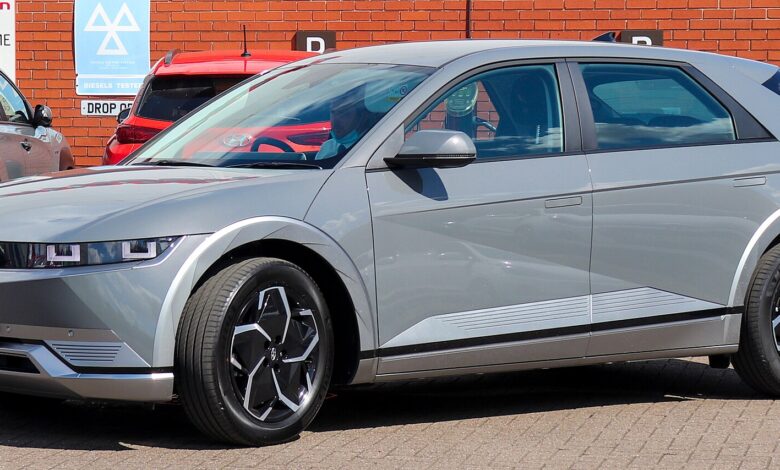 How EVs Perform in Extreme Heat and Cold — AAA’s Testing Reveals the Real Impact